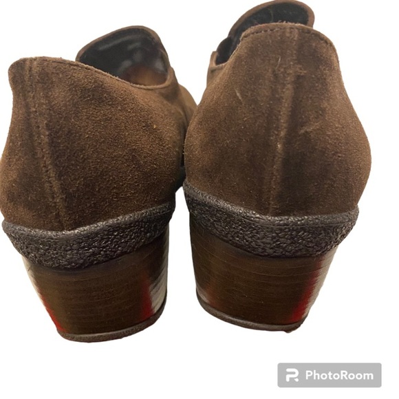 Aquatalia Genuine Suede Low Wedge Side Zip Round Toe Shoes By Marvin K. Brown - Picture 3 of 6